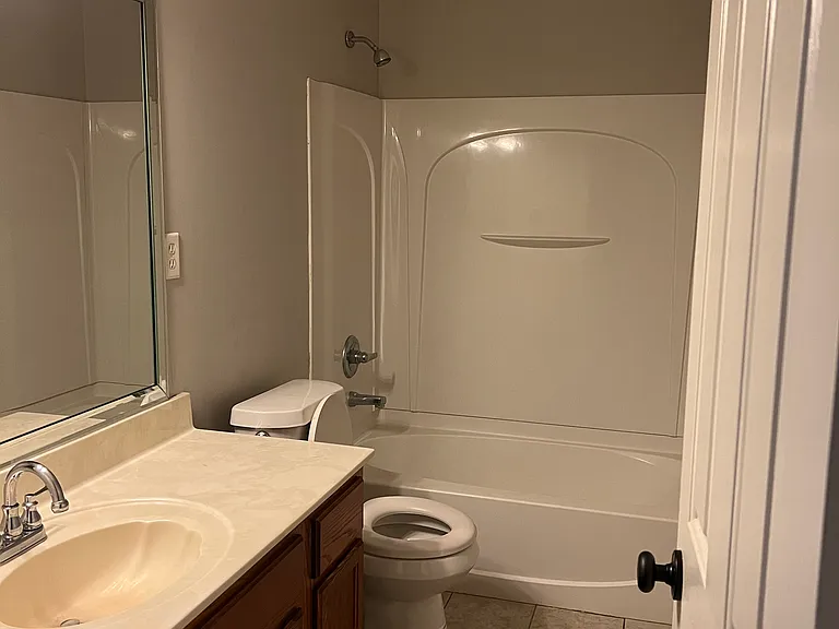 4236 Louden Dr — Photo 9