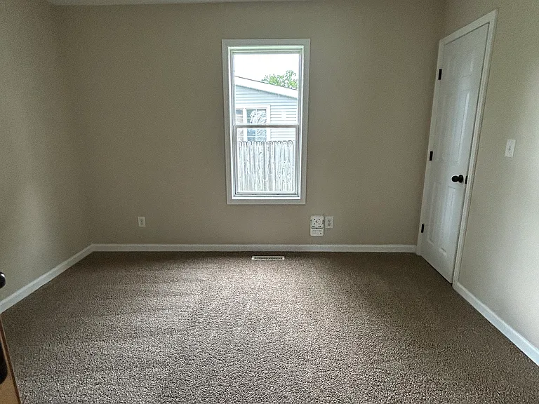 846 E Dunham Ave — Photo 7