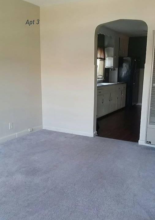 Living room, lots of natural light , fresh painted ready for