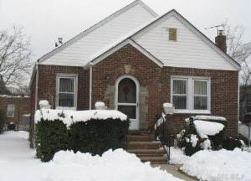 1st image of 18352 Camden Ave