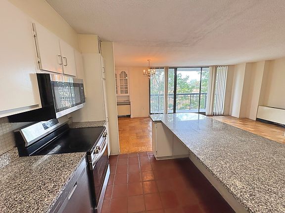 3rd image of 60 Longwood Ave APT 408