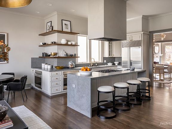 5th image of 2580 Greenwich St