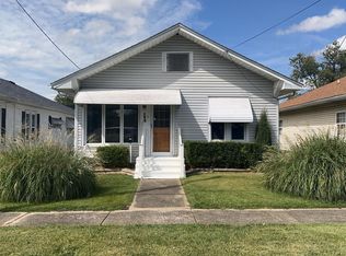 123 S State St, Christopher, IL 62822