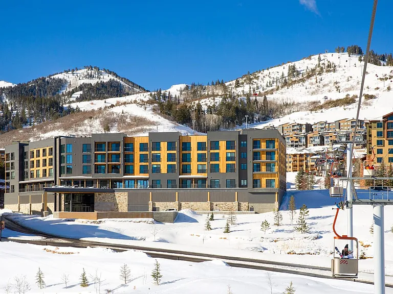 Canyon Haus exterior next to the Cabriolet lift
