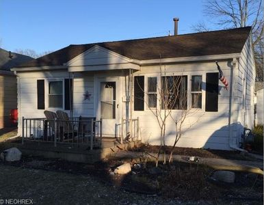 337 Olive St, Elyria, OH, 44035