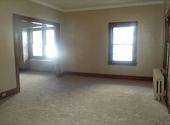 2nd image of 218 Buttonwood Ave