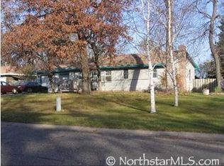 901 Ghostley Ln N, Champlin, MN 55316