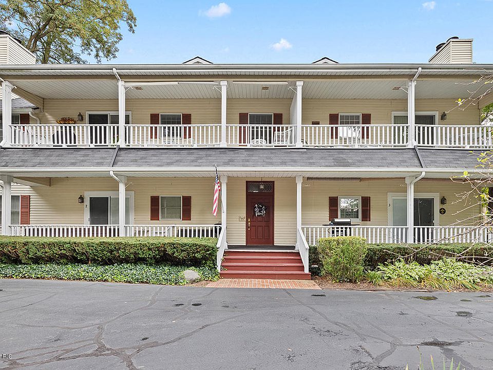 1st image of 312 Francis St #1