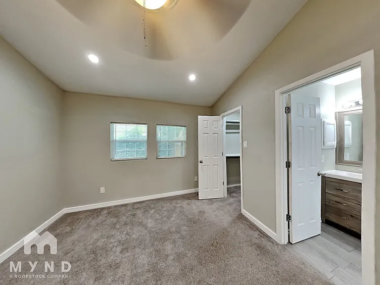 3732 Farm Field Ln — Photo 7