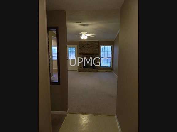 2nd image of 638 Briarwood Dr