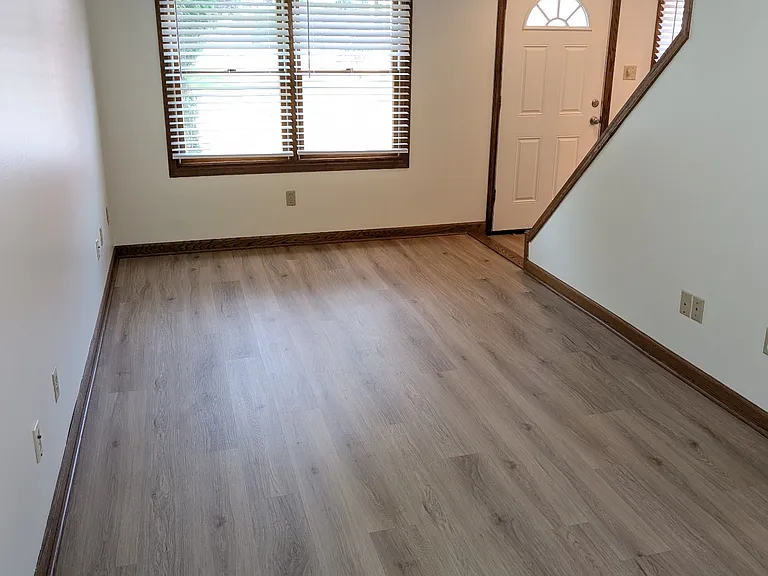 3599-3603 Abbott Rd — Photo 13