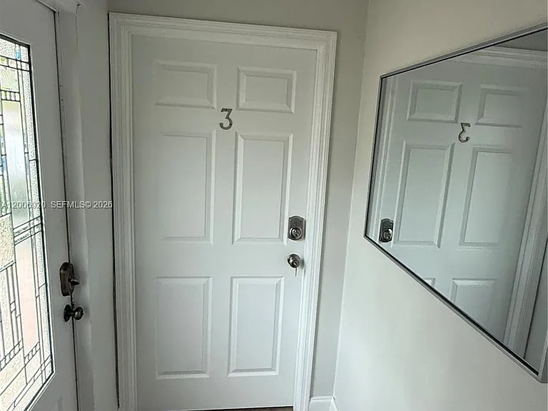 2816 Pine Tree Dr #2 — Photo 9