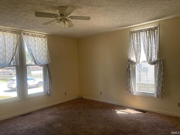 5th image of 1005 N St