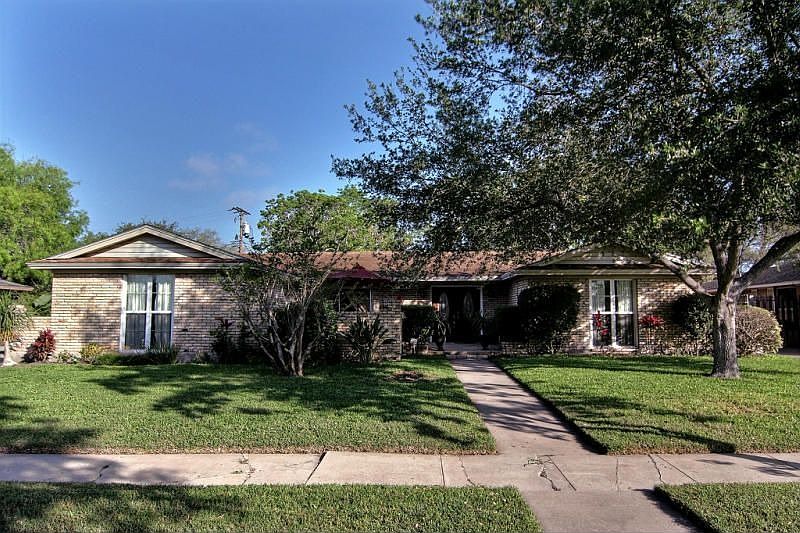 1st image of 510 Miramar Pl