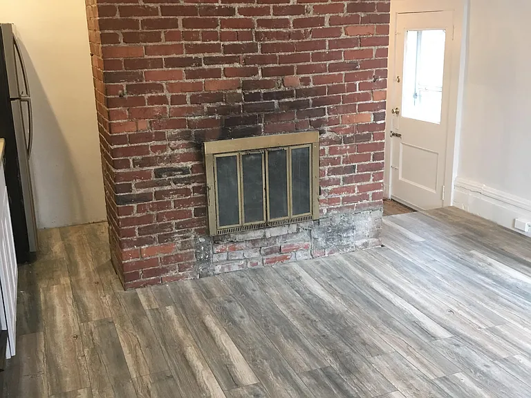 314 Stratford Avenue - 3 — Photo 4