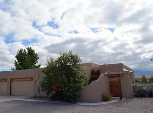 24 Villa De Paz, Corrales, NM 87048