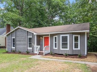 1614 Woodridge Trl, Sanford, NC 27332
