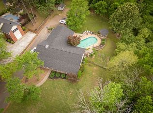 209 River Oaks Ln, Russellville, AR 72802