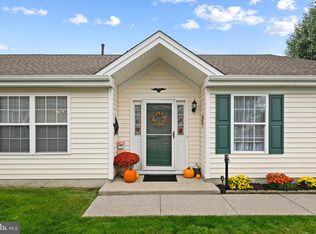 14 Autumn Ln, Sewell, NJ 08080