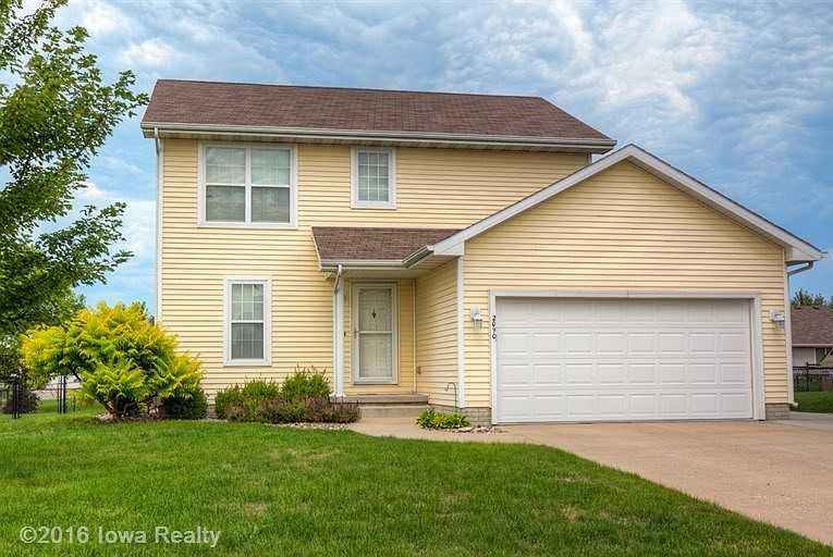 1st image of 2090 SE Prairie Creek Dr