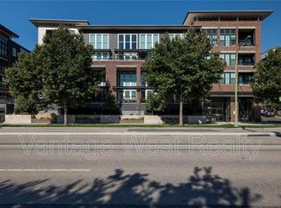 1770 Richter St #PENTHOUSE 23, Kelowna, BC V1Y0E6