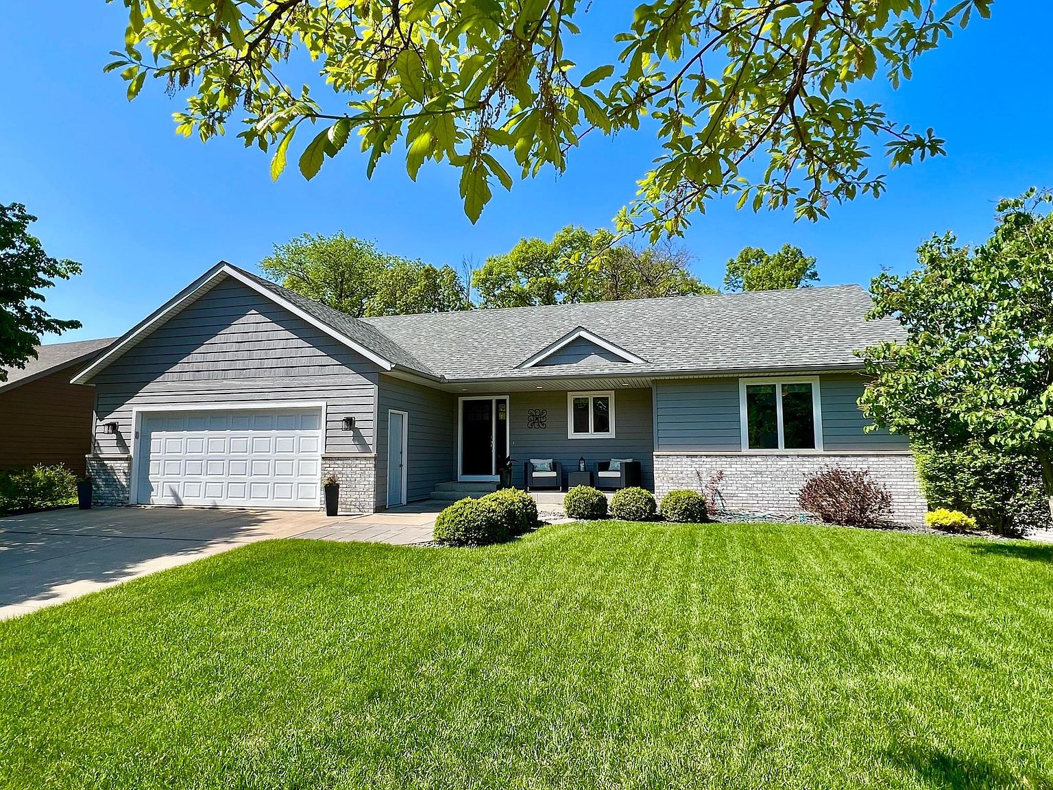 2640 Pine Ridge Blvd, Red Wing, MN 55066 Zillow
