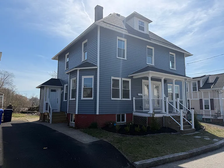 88-90 Washington Ave #90 — Photo 15