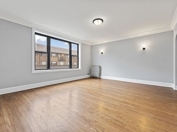 4th image of 3308 W Foster Ave Unit 1