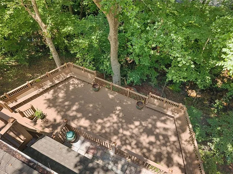 570 Idlewood Dr NW — Photo 43