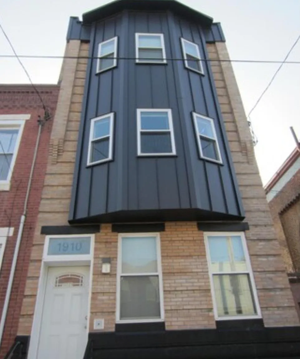 2 bed, 800 sqft, $1,495 — Photo 1
