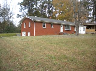 60 Overhead Bridge Rd, Camden, TN 38320