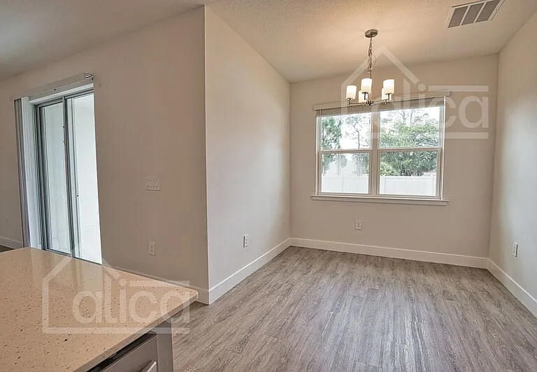 3539 Donahue Ave — Photo 24