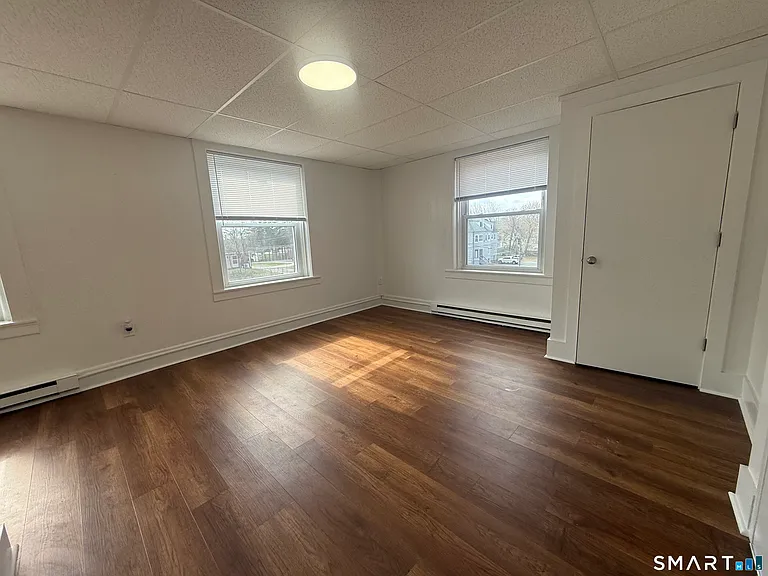 156 Garfield Ave — Photo 3