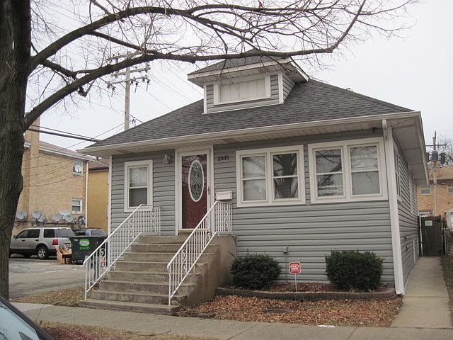 1st image of 2335 N 75th Ct