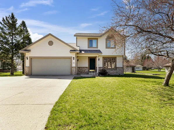 609 10th Ave NW, Waseca, MN 56093