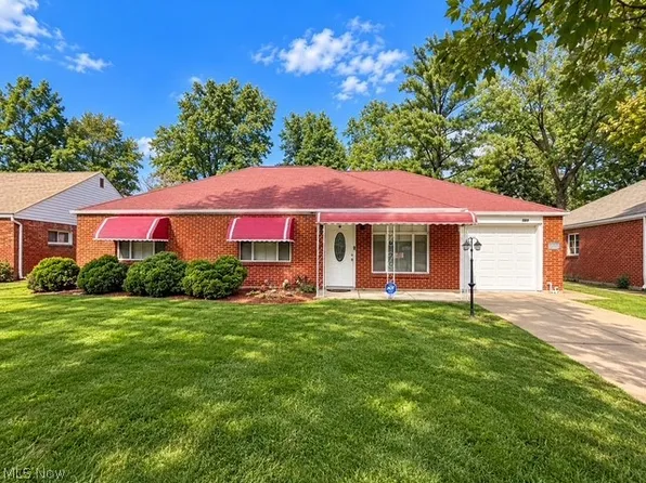 569 Hemlock Dr, Euclid, OH 44132