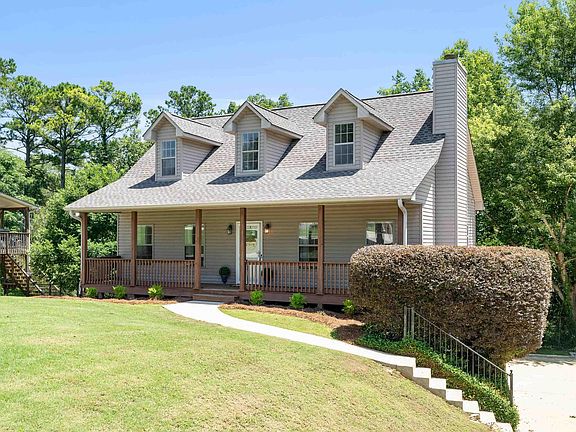 5th image of 1433 Heather Ln