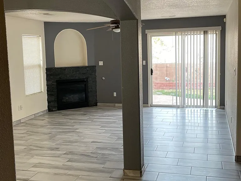 8204 Wolverine Dr NW — Photo 7