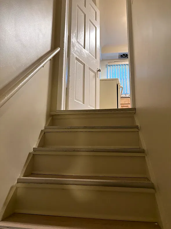 2 bed, 1000 sqft, $975 — Photo 3