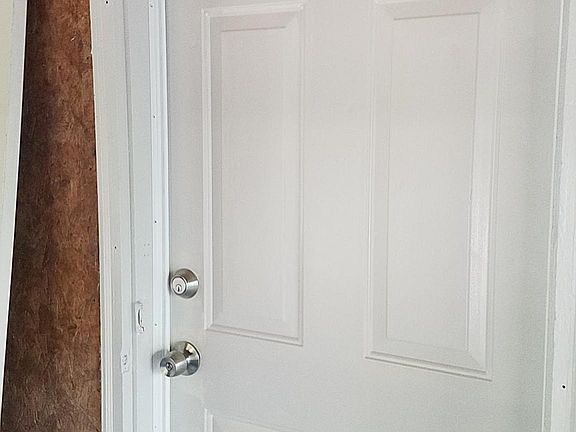 Porch Entrance to apartment