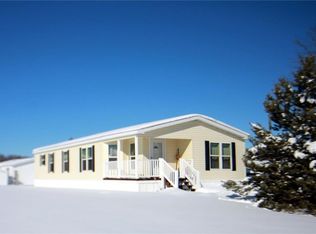 446 Susan Dr, Clinton, NY 13323