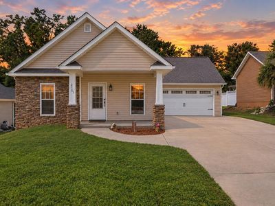 215 Hunt St, Greenwood, SC, 29649