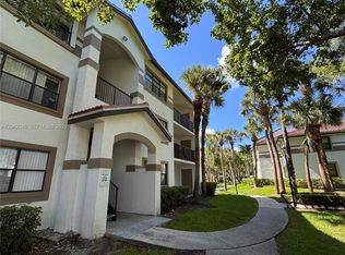 550 S Park Rd #188, Hollywood, FL 33021