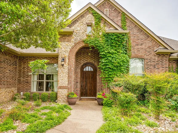 1736 Woodridge Ct, Aledo, TX 76008