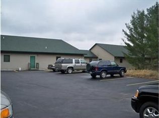 321 N Jebavy Dr, Ludington, MI 49431