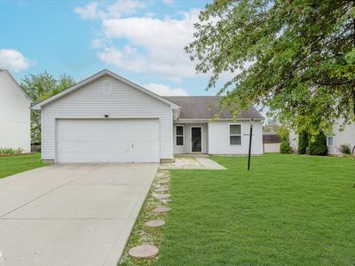 1647 Sweetwater Ln, Greenfield, IN, 46140