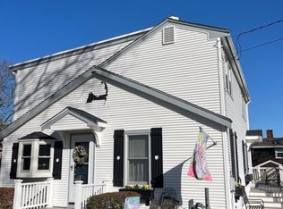 30 Webster St, Wareham, MA 02571