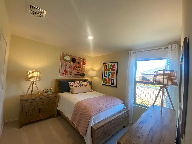 Guest Room 2