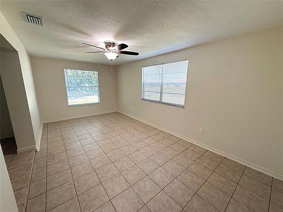 5th image of 101 S FLAMINGO AVENUE