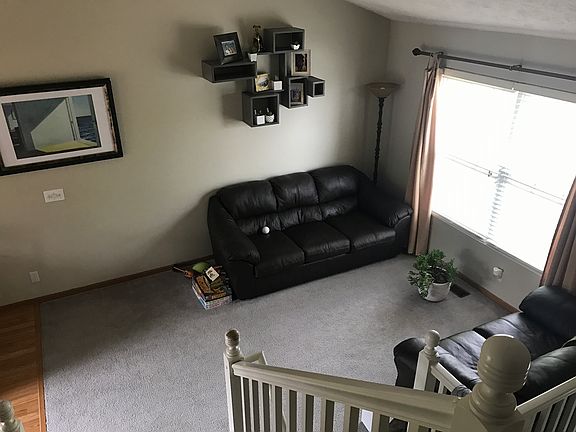 Spacious Family Room